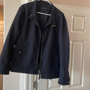 Mens Mackage light weight jacket zip up front. Looks BRAND NEW!